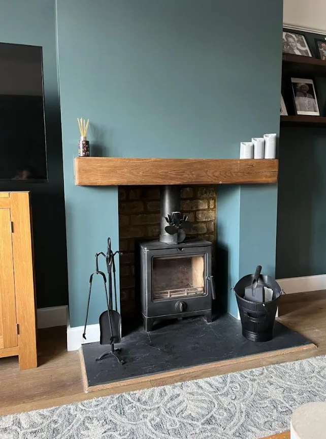 Bedroom feature wall, Tring